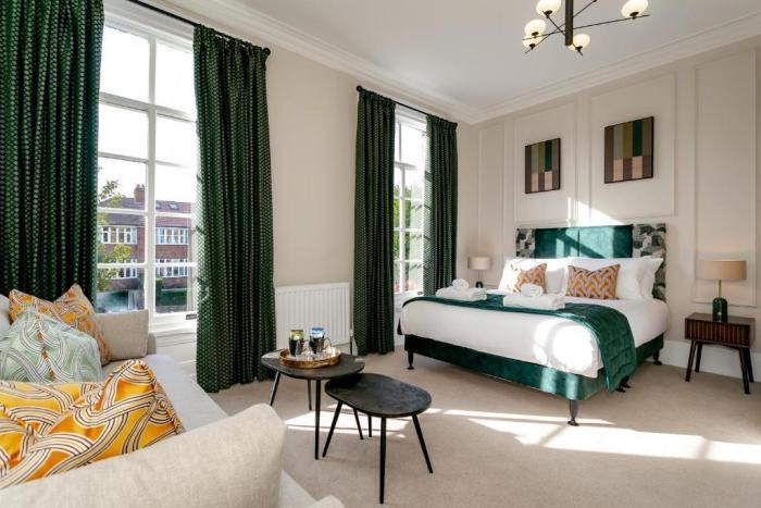 New Holgate 4* York