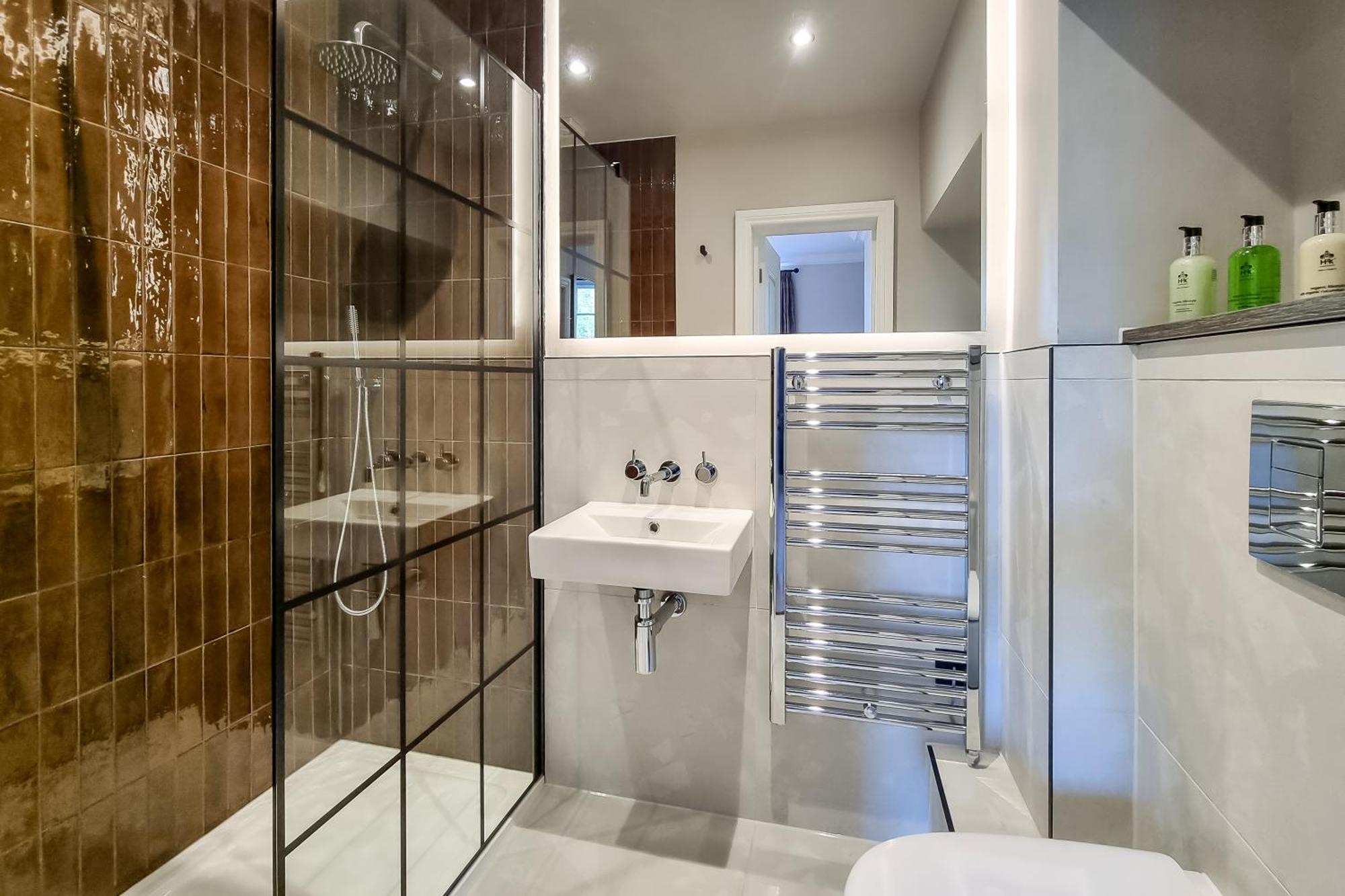 Hotel New Holgate 4*